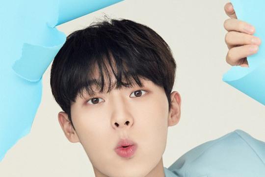 韩国艺人崔贤旭最新杂志写真曝光