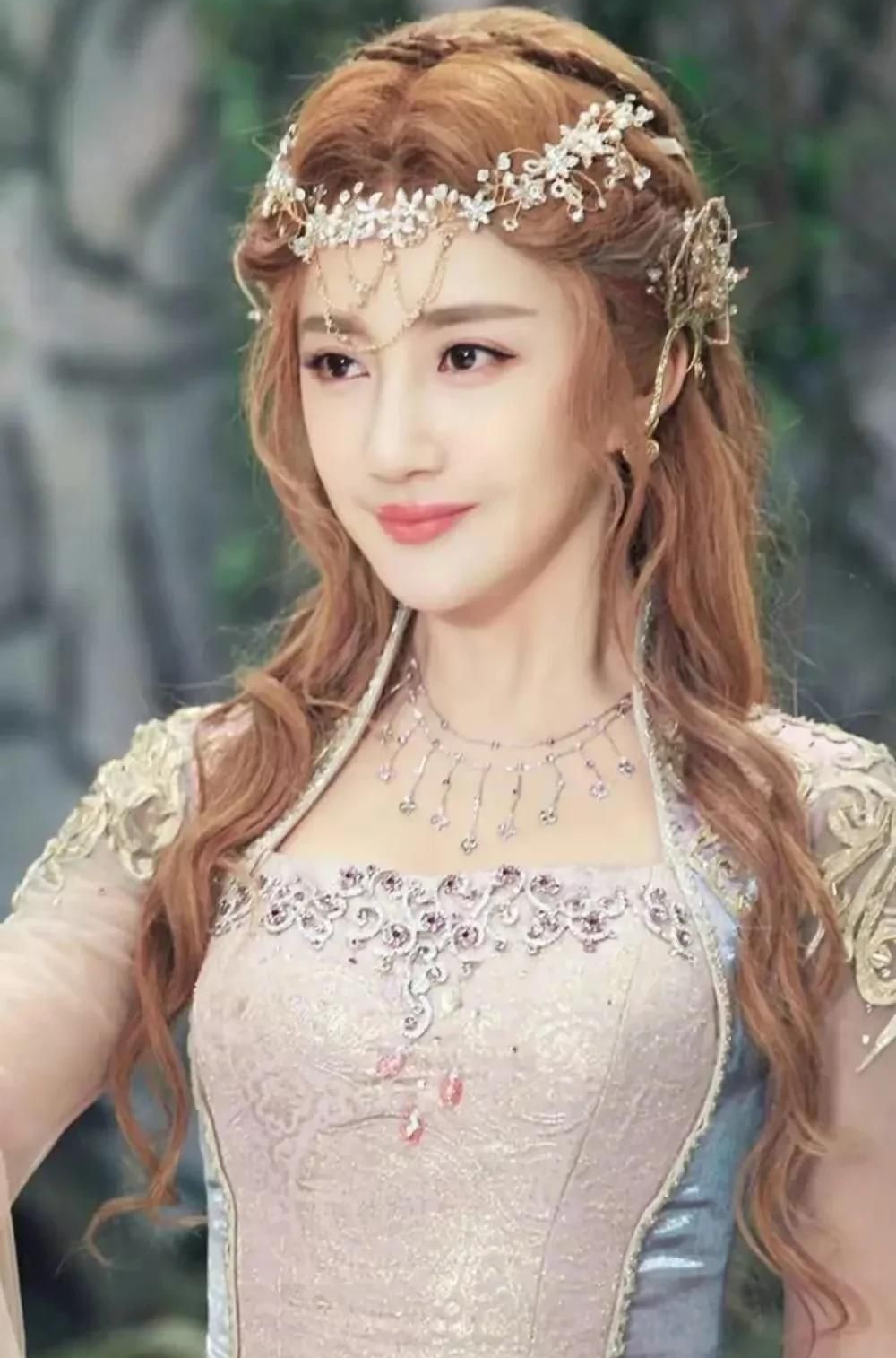 陈欣予楚楚动人迷人美照写真