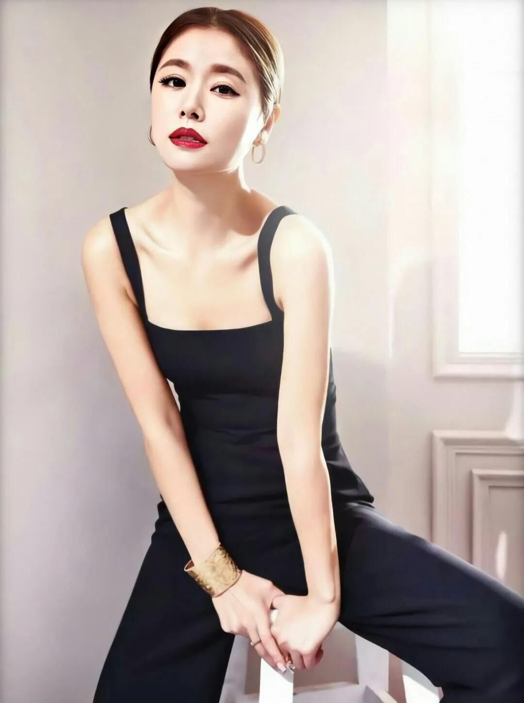 林心如高清优雅写真楚楚动人