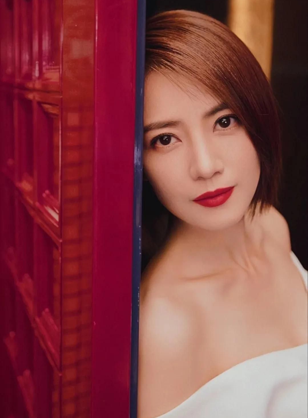 高圆圆温柔恬静写真美丽惊艳