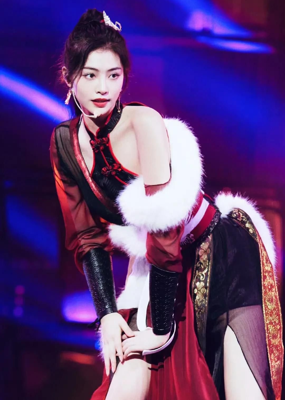 许佳琪高清惊艳迷人美照,楚楚动人!_高清图集_新浪网