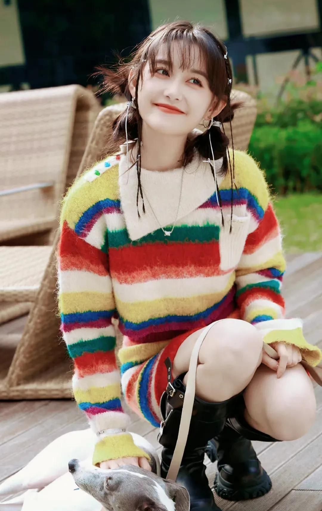 青春靓丽的蒋依依,娇俏可人,甜美可爱的写真照!_高清图集_新浪网