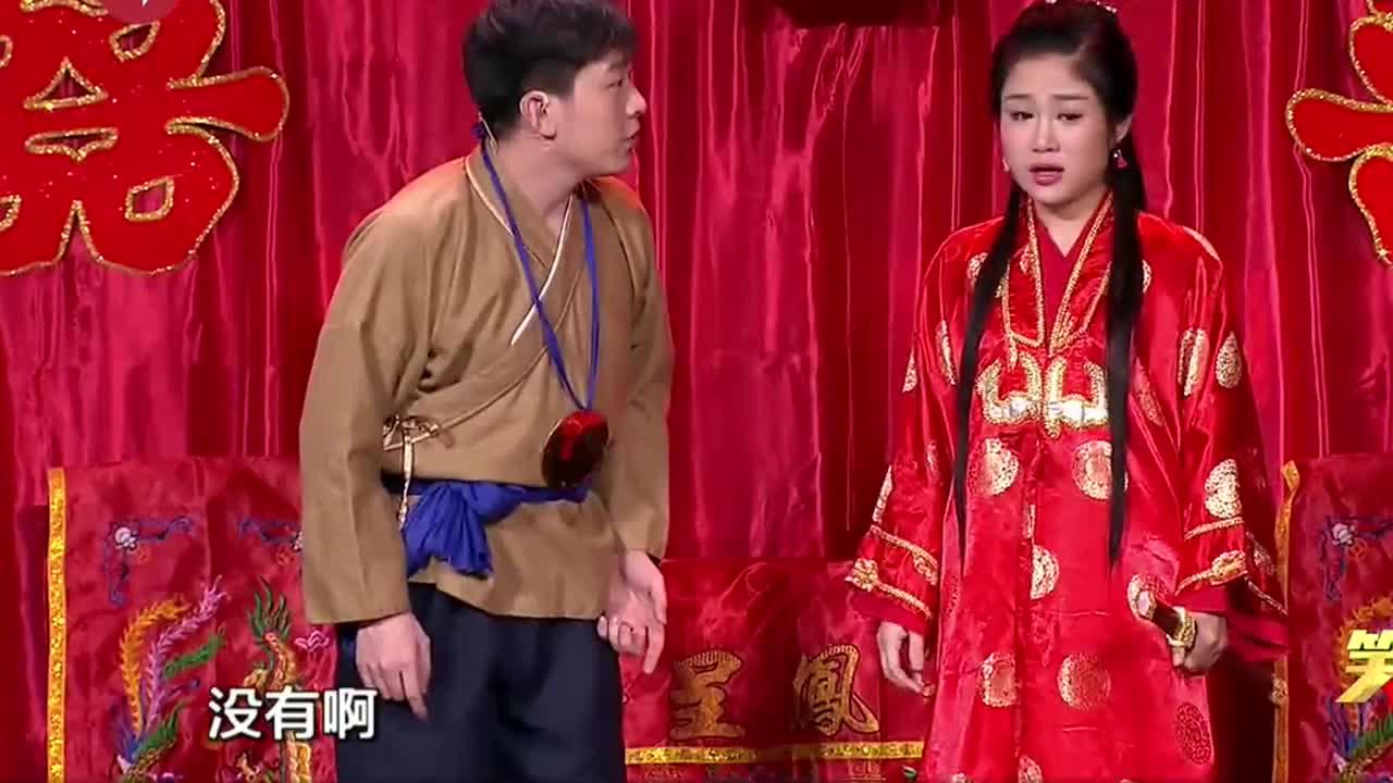 小品:小沈龙过得是"妻管严"生活啊,但在人前还是装,观众爆笑