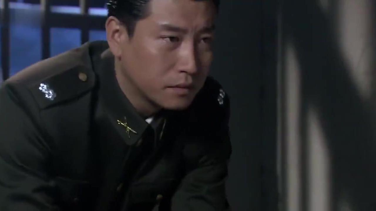 密使:火鱼终于揭开真面目,于明辉明白,火鱼就是身边的罗处长