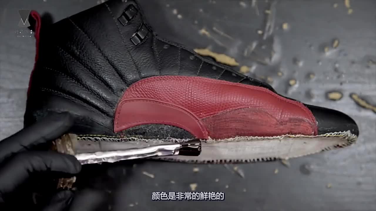 小伙捡到一双破鞋重新改造之后才知道什么是高手