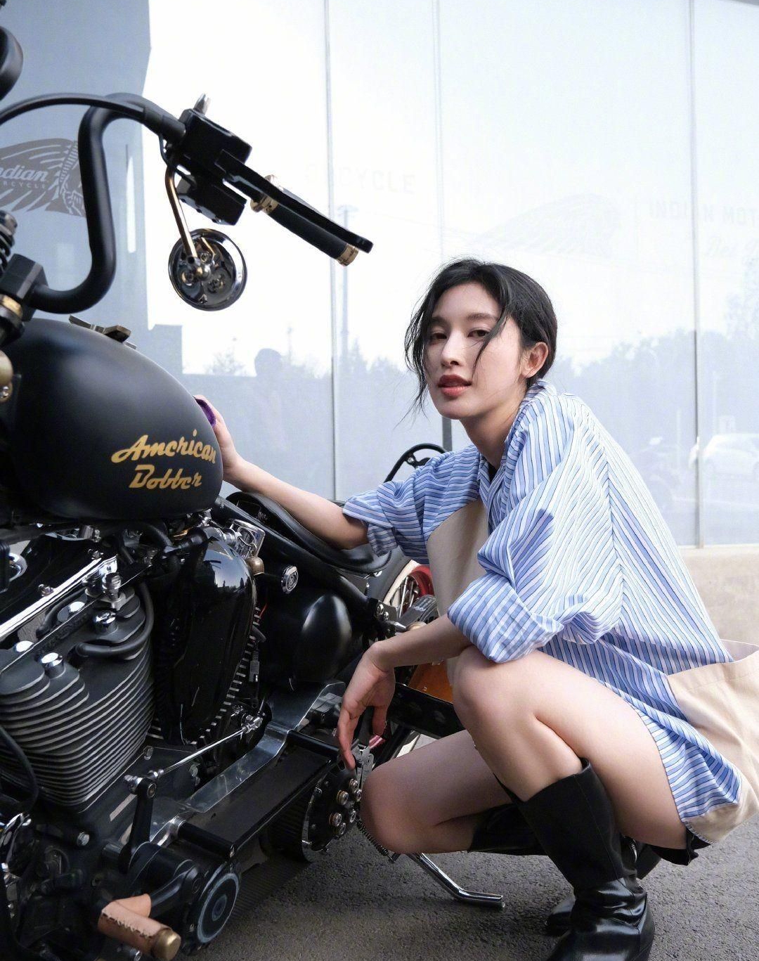 恩璟的惊艳美照楚楚动人