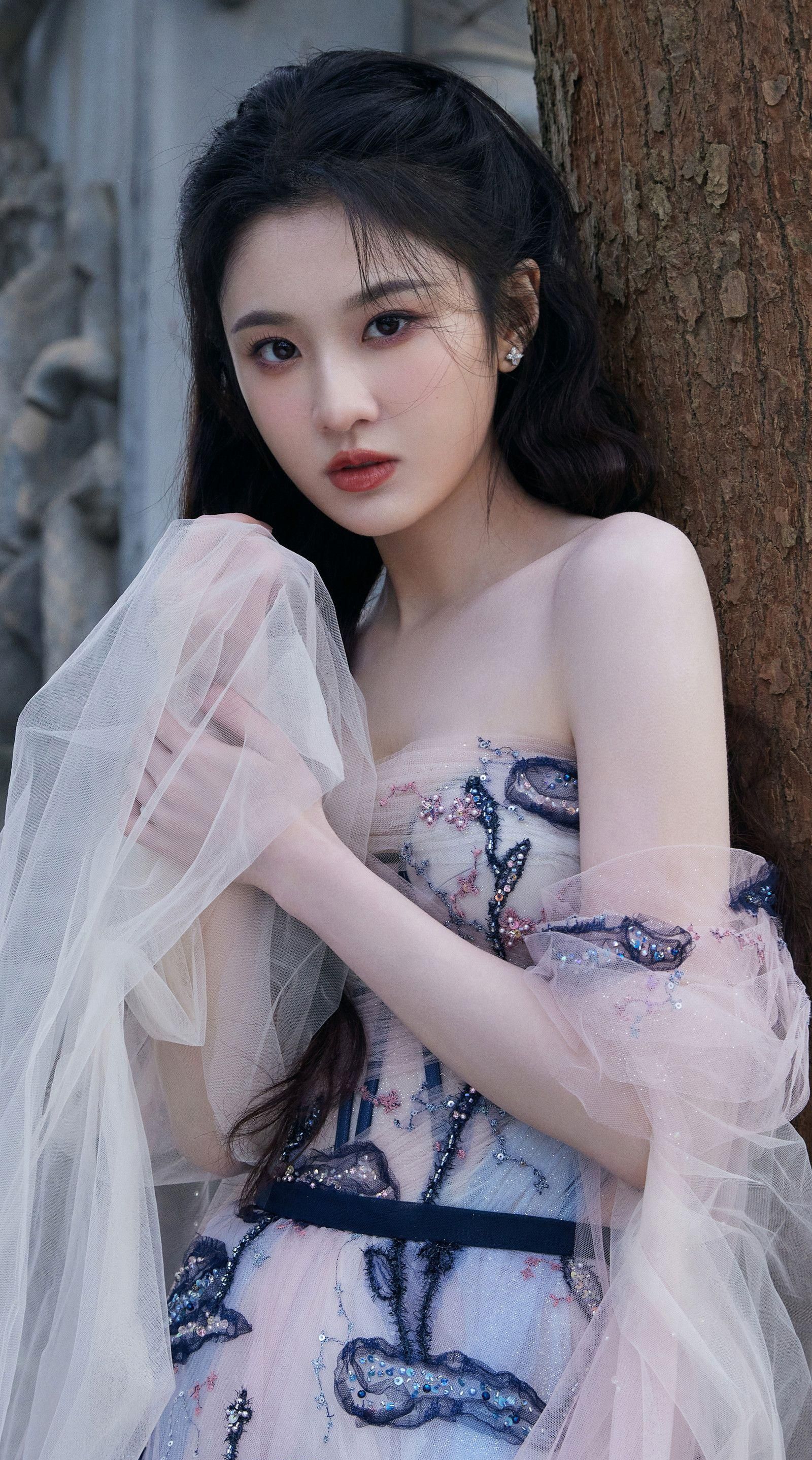 张慧雯长裙礼服美照,灵动优雅,明艳动人!