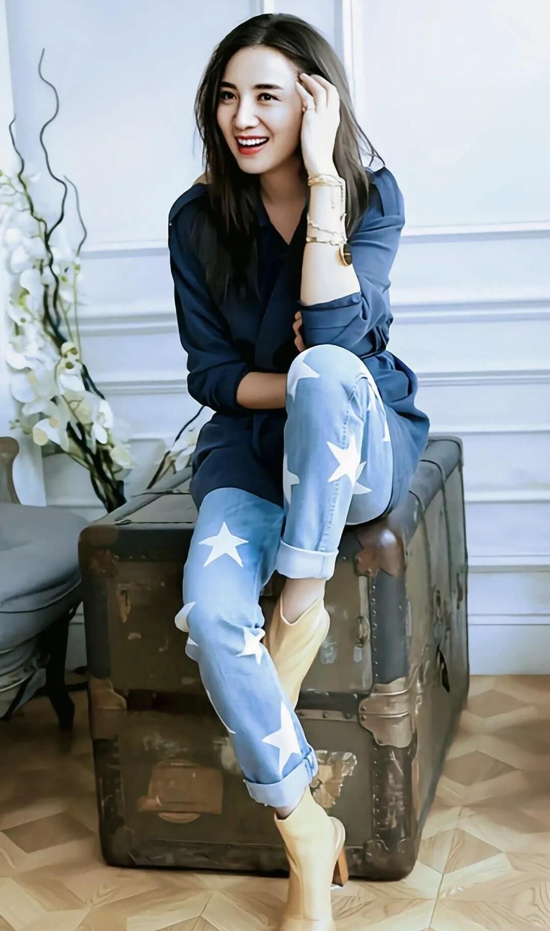 宋佳端庄优雅娴静写真,时尚俏丽!_高清图集_新浪网