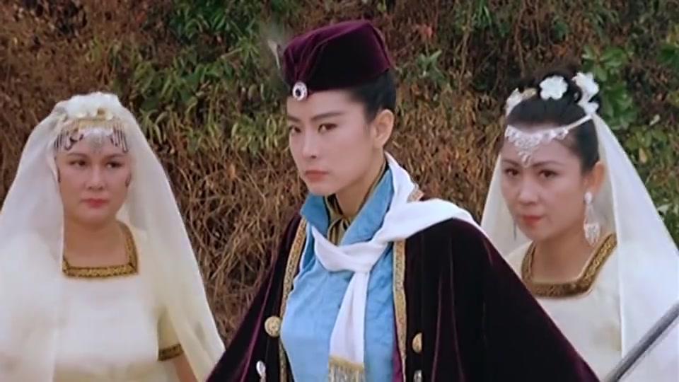 林青霞惊艳登场,年轻时简直太美了 为您推荐: | 《东成西就》扮鸭子