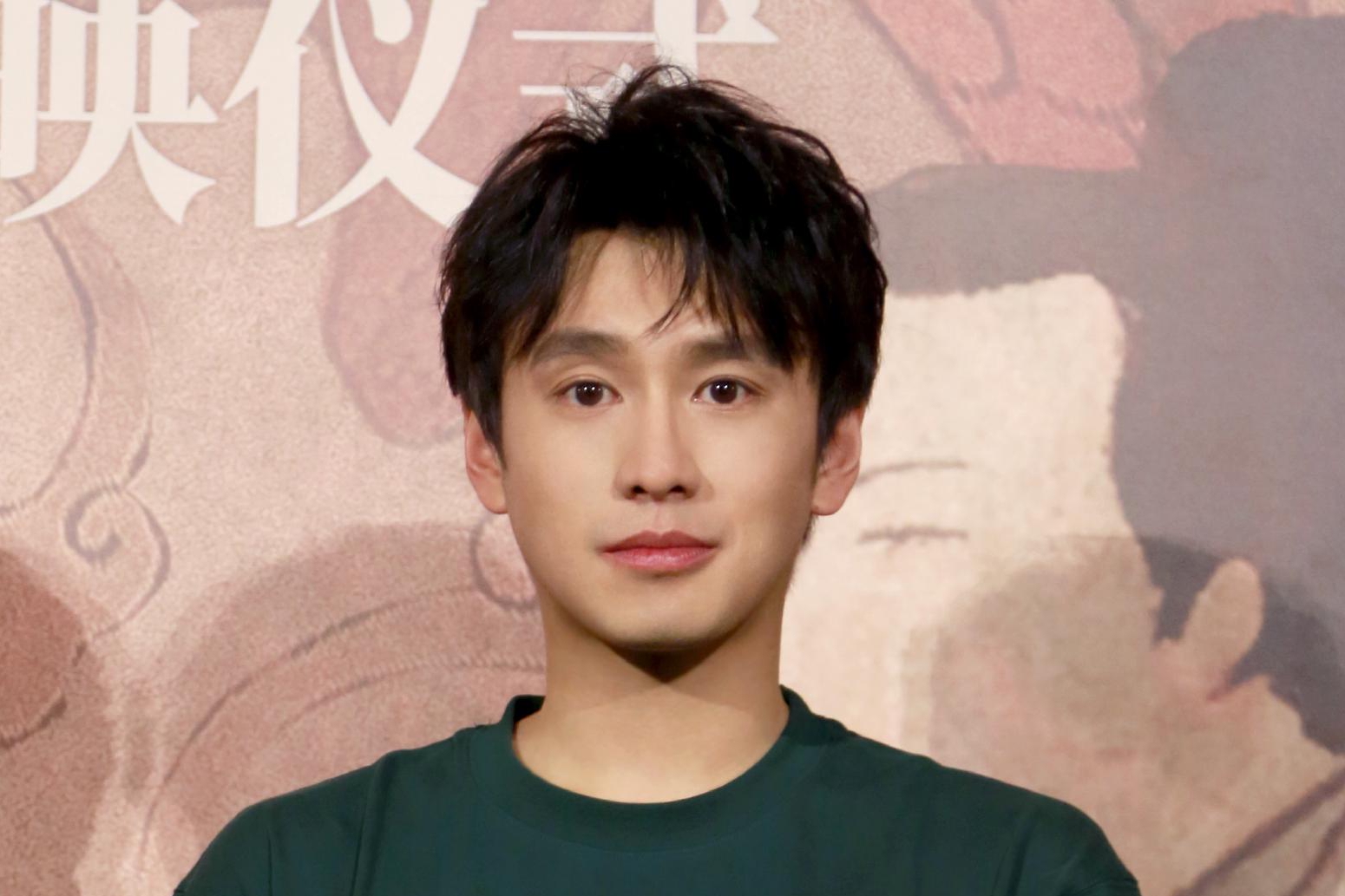 《风起陇西》首映仪式 演员侯玮涛玩转谐音梗|剧情|白宇|陈坤|聂远|路阳_新浪新闻