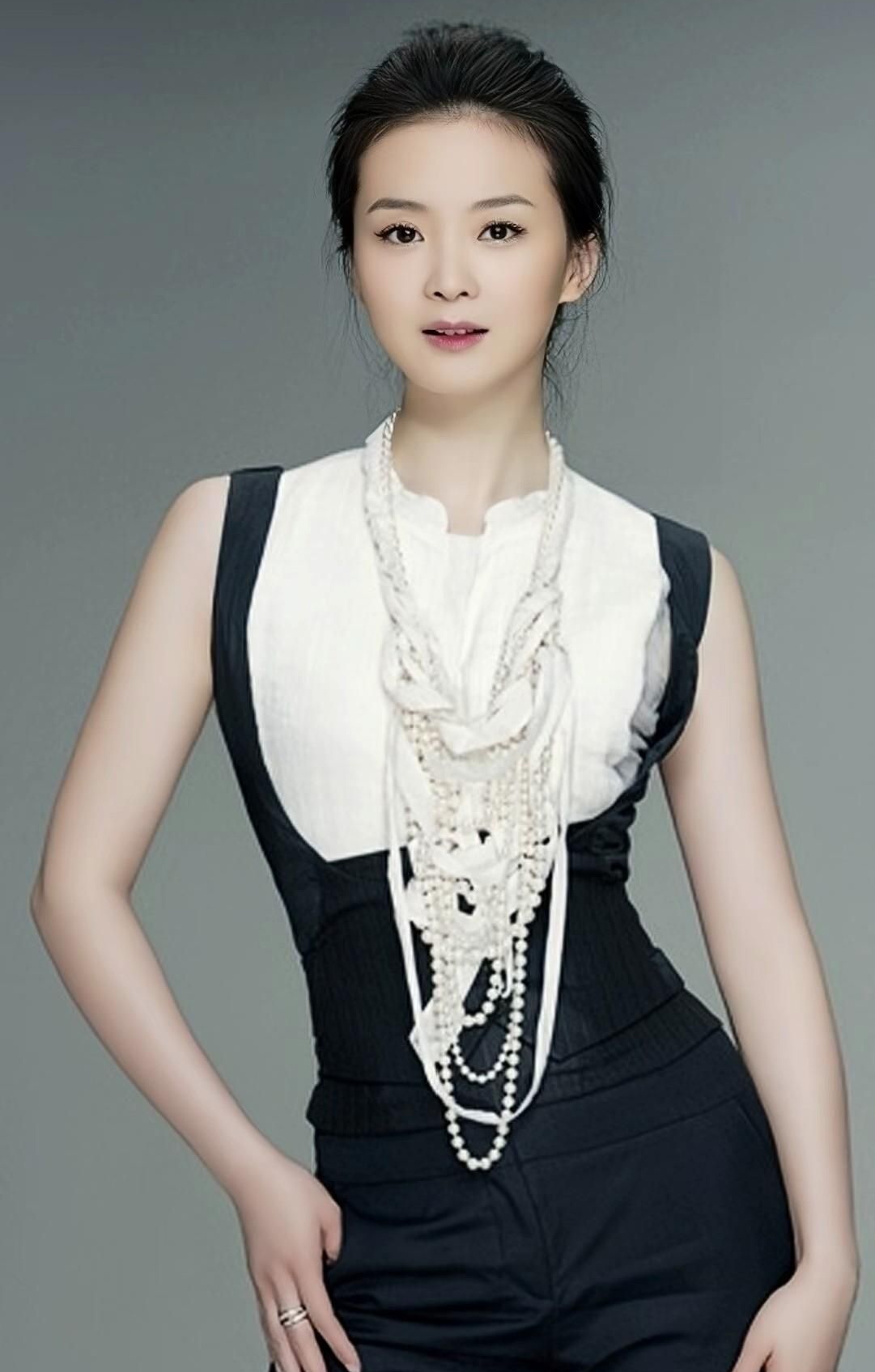 王艳高清冷艳美照妩媚动人