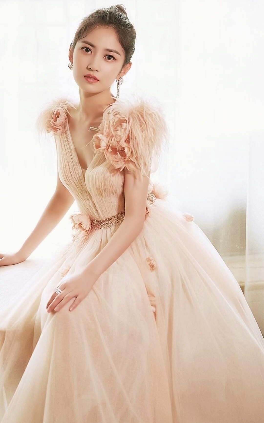 陈钰琪高清冷艳美照,惊艳迷人!_高清图集_新浪网