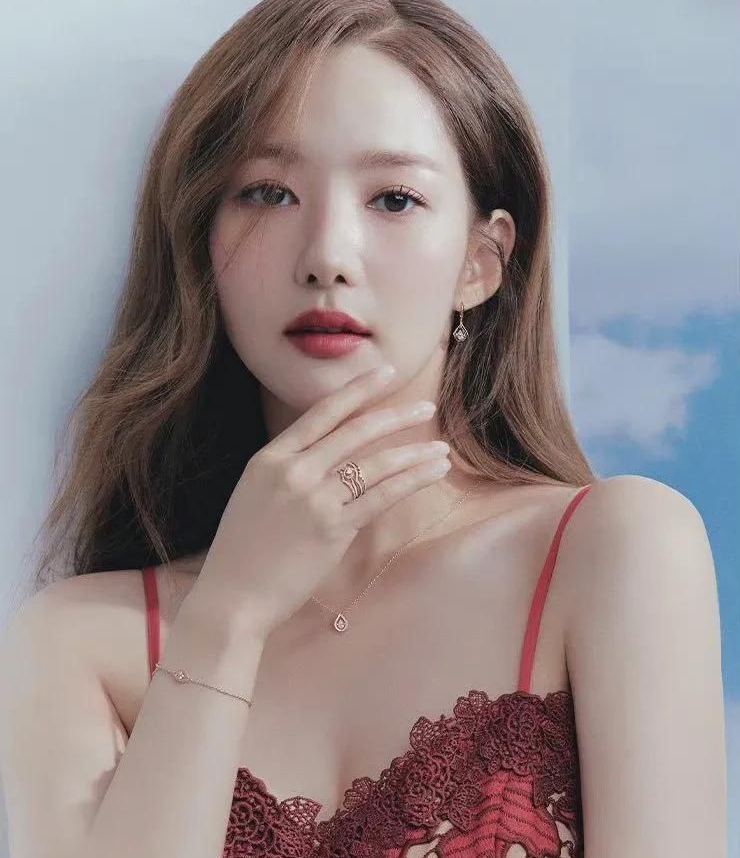 朴敏英的妩媚写真,优雅灵动,时尚俏丽!_高清图集_新浪网