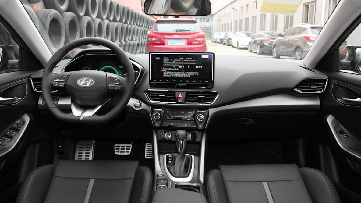 北京现代新款菲斯塔内饰篇,配10.25英寸中控大屏