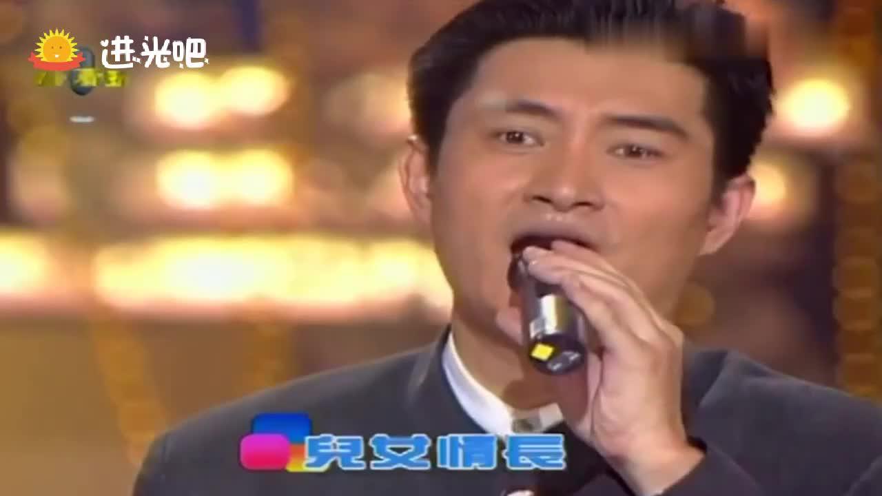 黄安、费玉清《救姻缘》好听金曲_新浪新闻