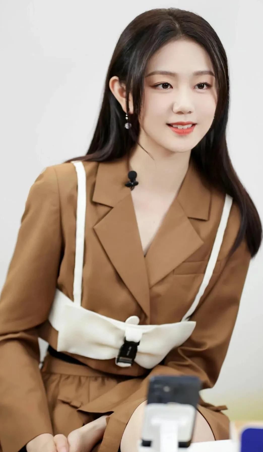 冯禧高清魅力写真优雅迷人