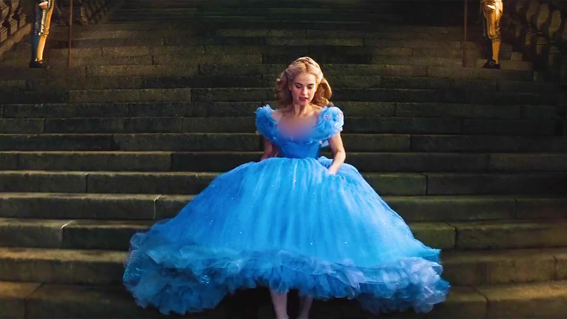 王子捡到一个水晶鞋,谁穿上谁就能走上人生巅峰《灰姑娘》