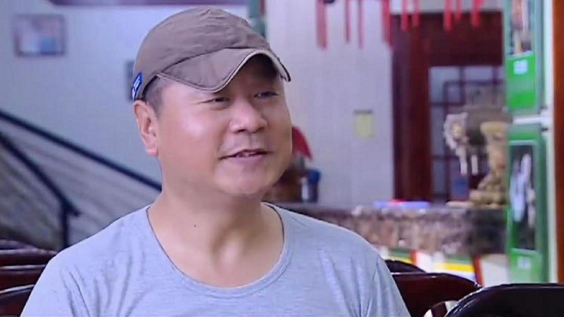 影视:范伟去应聘厨师,假装自己三十出头,没想到被老板打脸