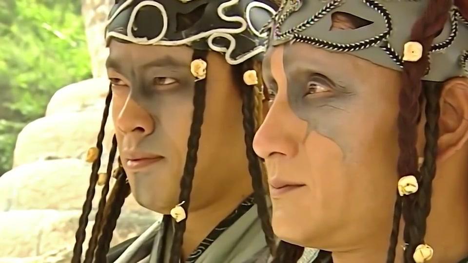 《倚天屠龙记》张无忌和玄冥二老的恩怨爆发,这场面真是太燃了!