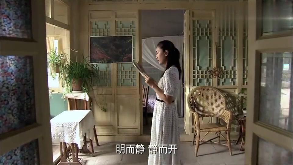 为您推荐: 《正阳门下》苏萌数落苏大舅,候素娥在一旁偷着笑,苏萌真