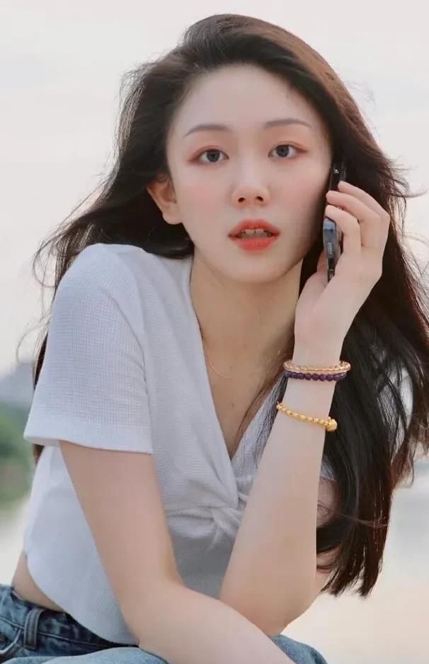 冯禧高清魅力写真优雅迷人