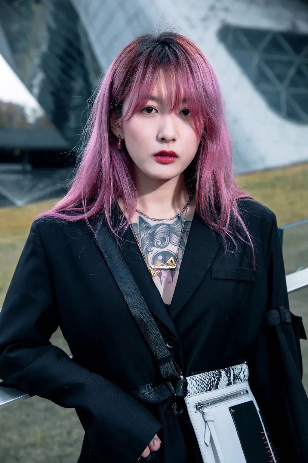 木秦和giao合作虽然有着蹭热度的嫌疑,或许也是二人风格差异太大,但