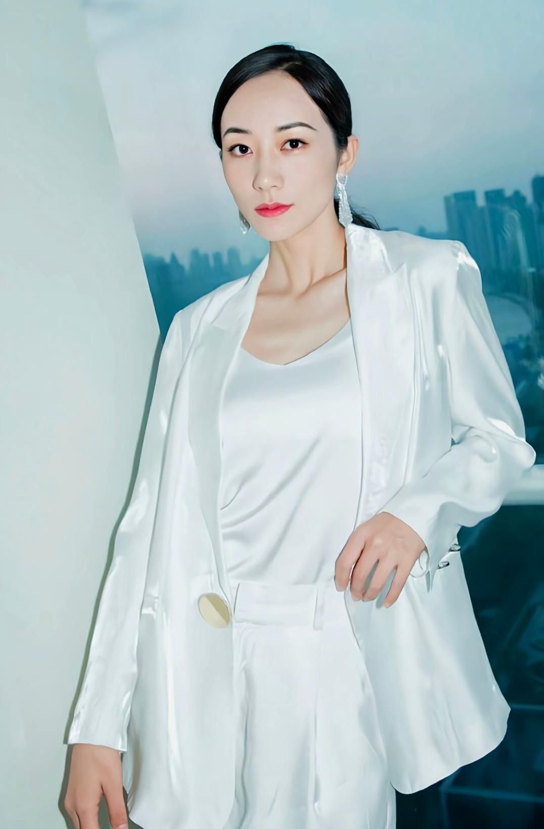 韩雪高清淡雅写真,惊艳迷人!__财经头条