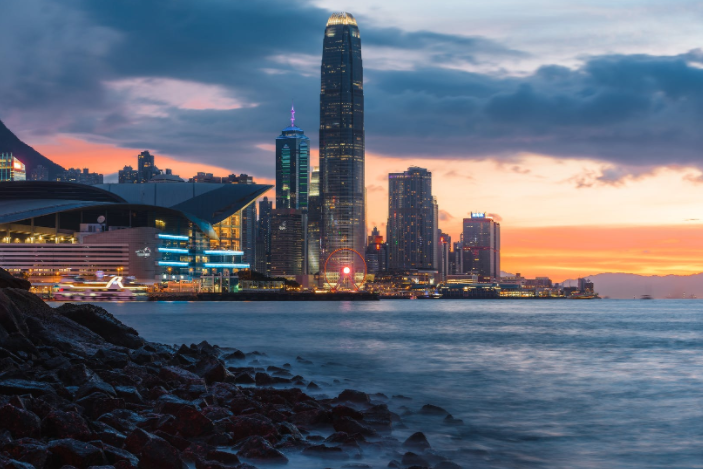 超70家公司业绩预亏 三峡新材几乎亏掉公司市