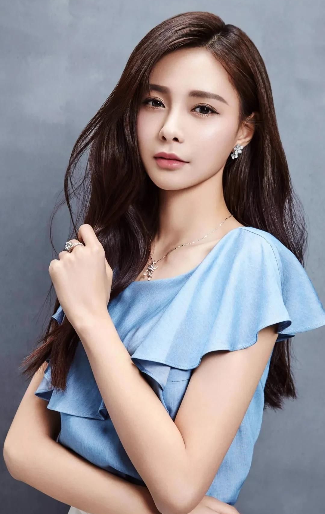 沈梦辰高清冷艳写真,惊艳迷人!