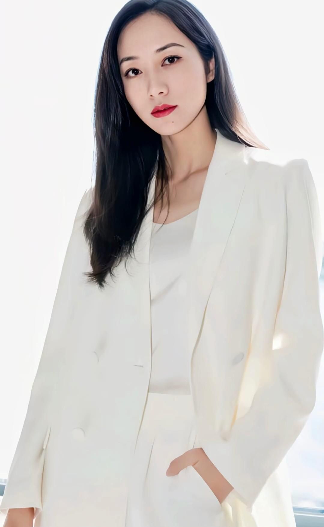 韩雪高清淡雅写真,惊艳迷人!__财经头条