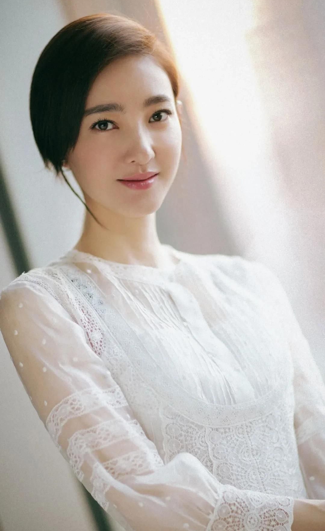 王丽坤高清魅力写真美艳动人