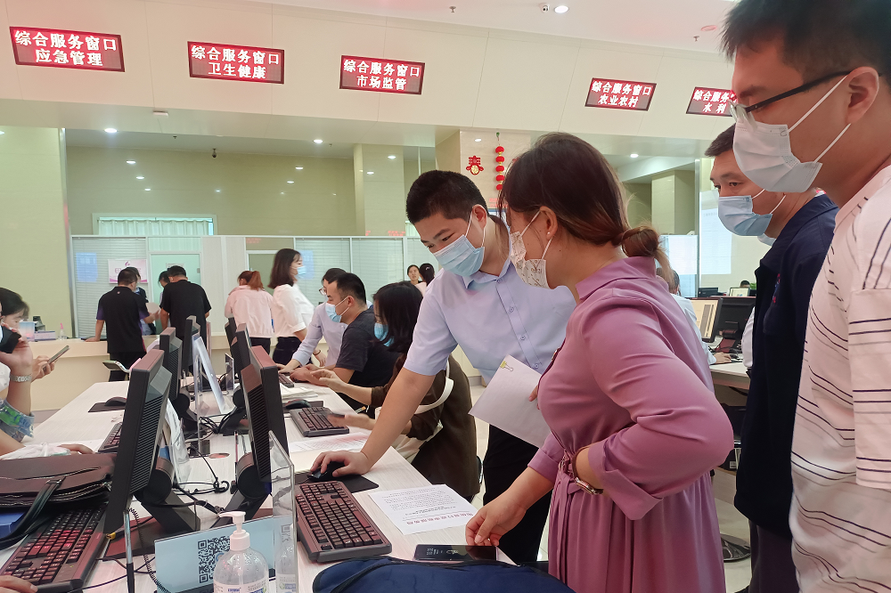 深圳QM代办如何省3万?_揭秘企业注册全流程避坑指南