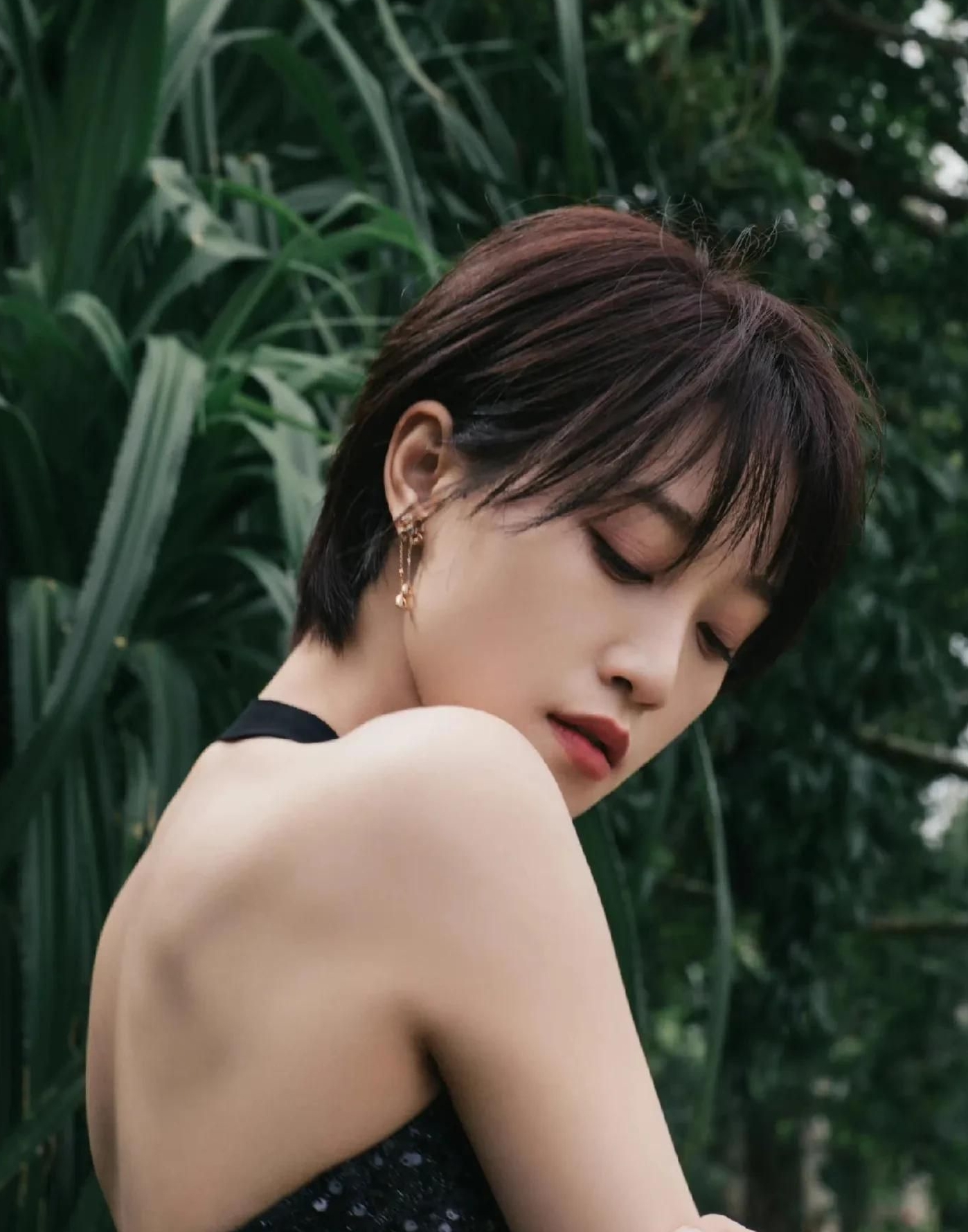 青春靓丽的蓝盈莹,妩媚动人,温柔甜美的写真照!_高清图集_新浪网