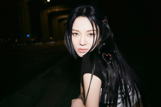 孝渊（HYO）将于本周出演音乐节目，5月20日首次公开主打曲舞台休闲区蓝鸢梦想 - Www.slyday.coM