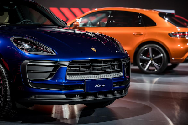 实拍:第一视角带你感受一下迈凯 综合搜索 - 新浪汽车