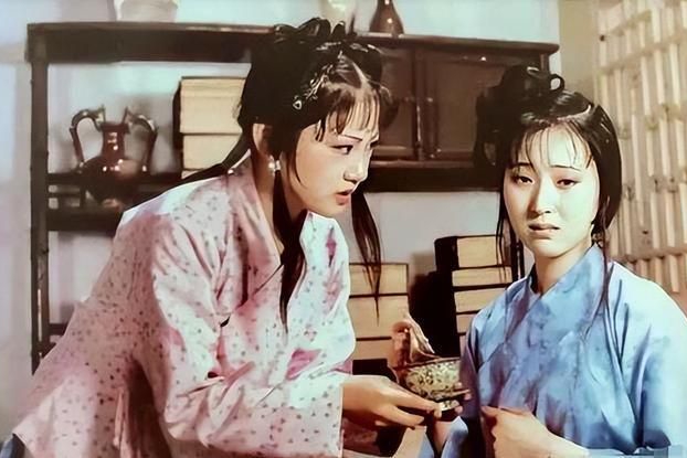 《红楼梦》中为林黛玉操碎了心的紫鹃,戏外成珠宝商,美丽又性感