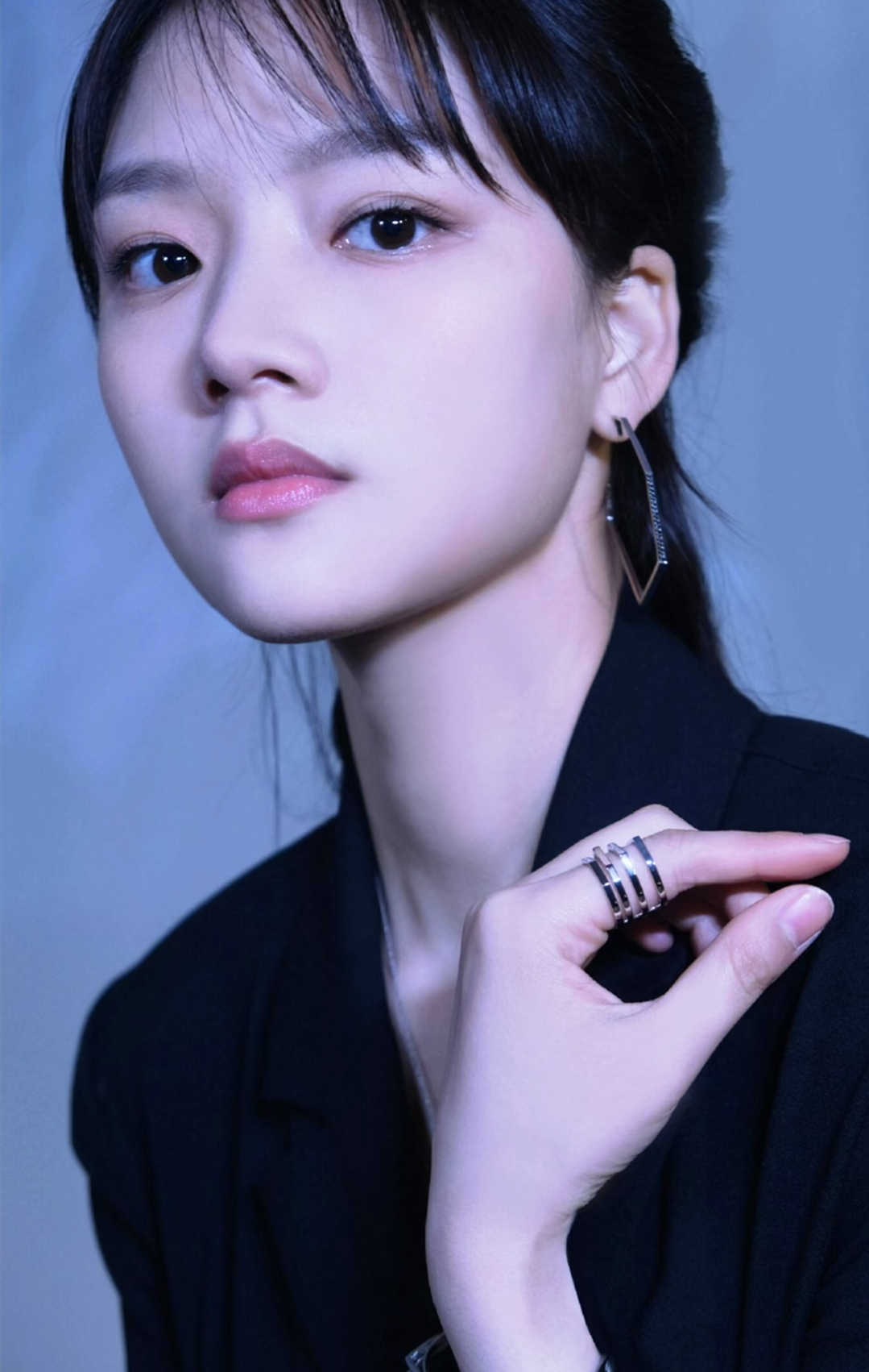 任敏高清俏丽美照,温婉可人!__财经头条