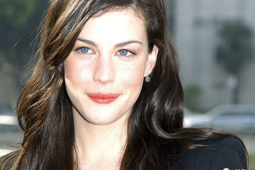 考古《指环王》里的"精灵公主"丽芙·泰勒,美得惊艳!