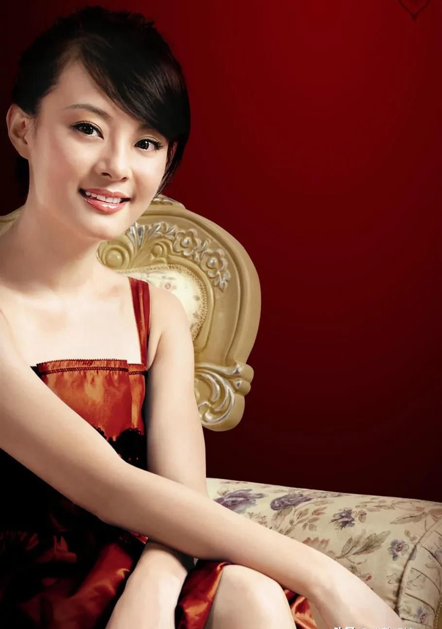 孙俪温婉可人端庄大方的写真美图