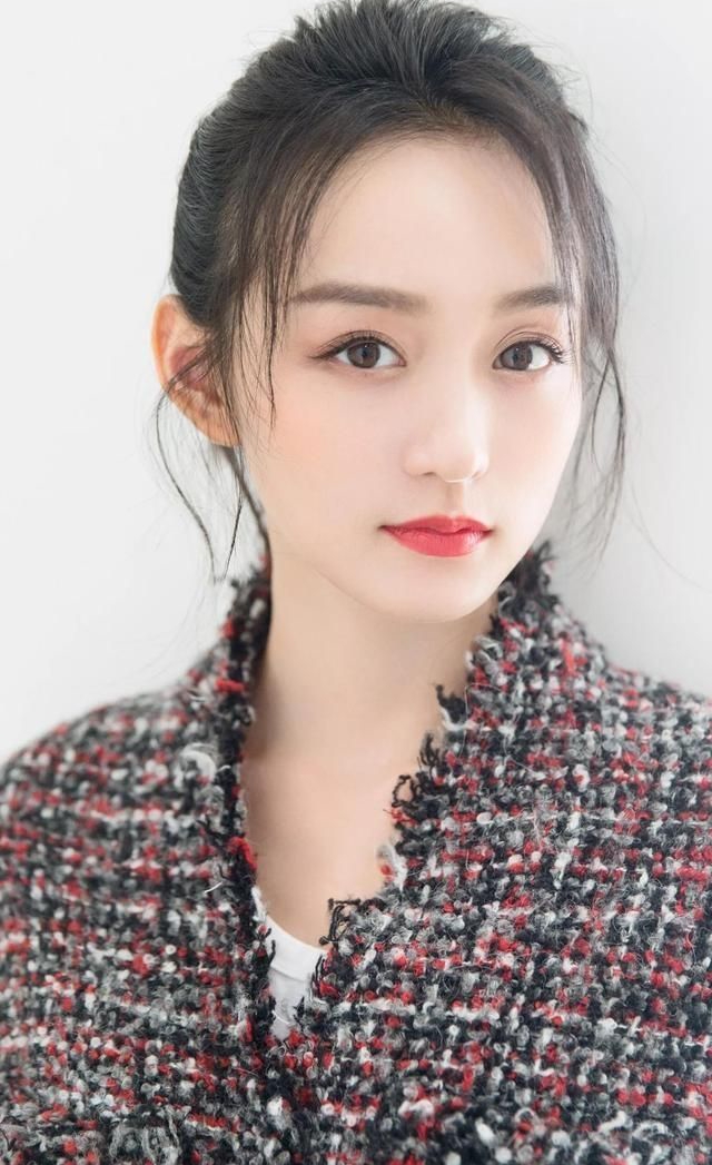 清纯邻家少女何泓姗,娇俏可爱,魅力可人!_高清图集_新浪网