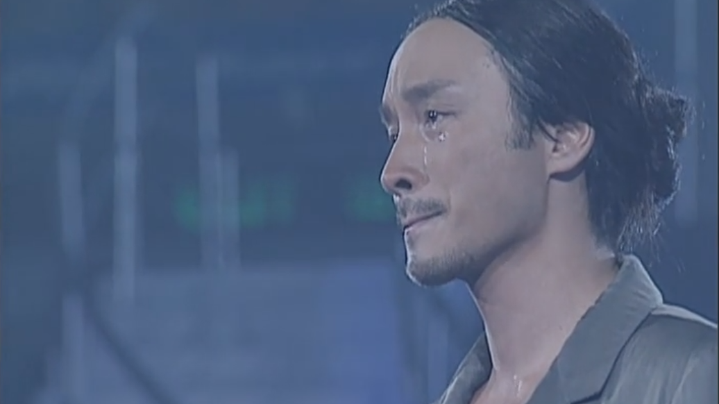 张国荣演唱会现场,一曲唱完哭得稀里哗啦,感动全场