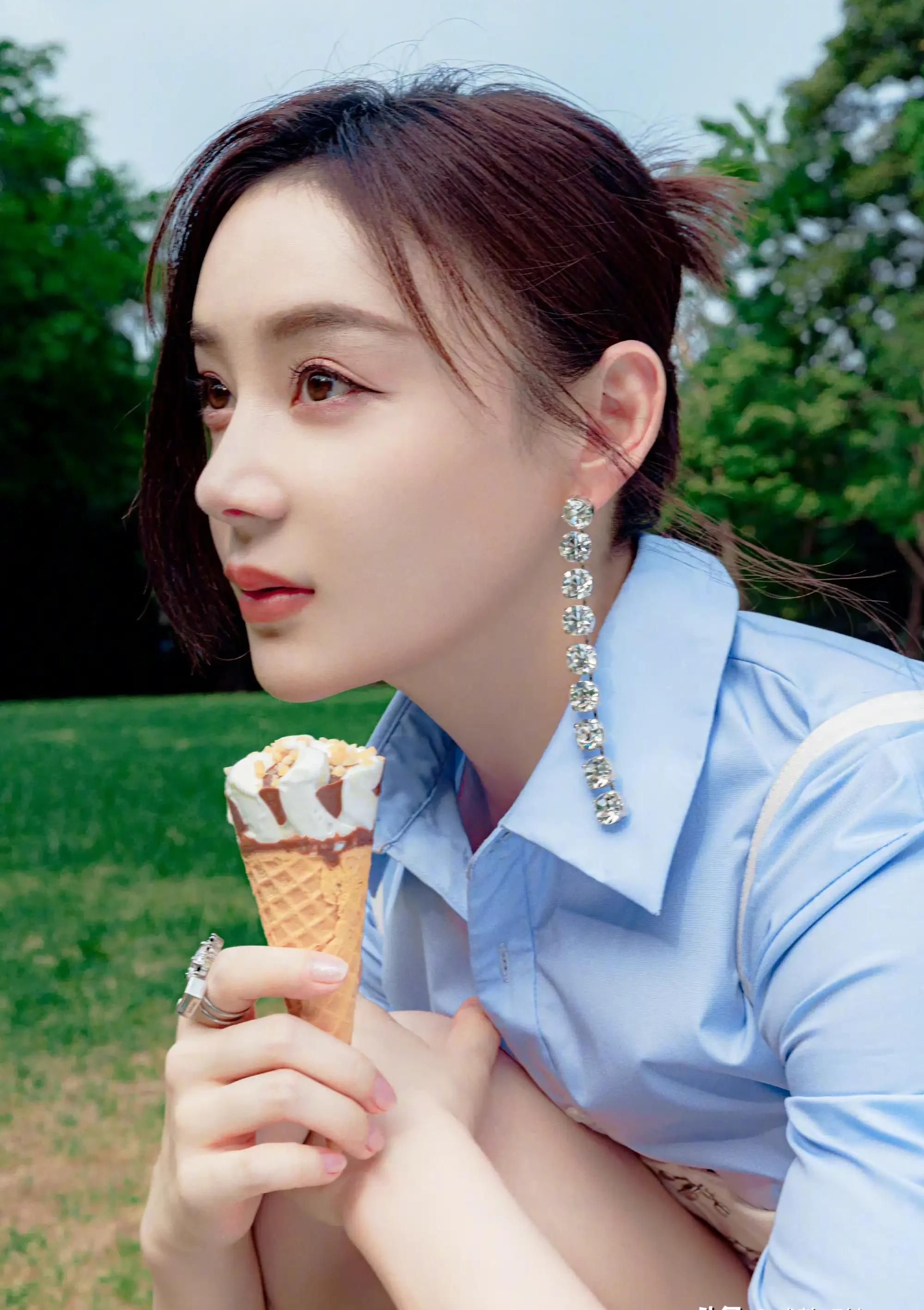 袁姗姗,优雅迷人,甜美可人的写真照!_高清图集_新浪网