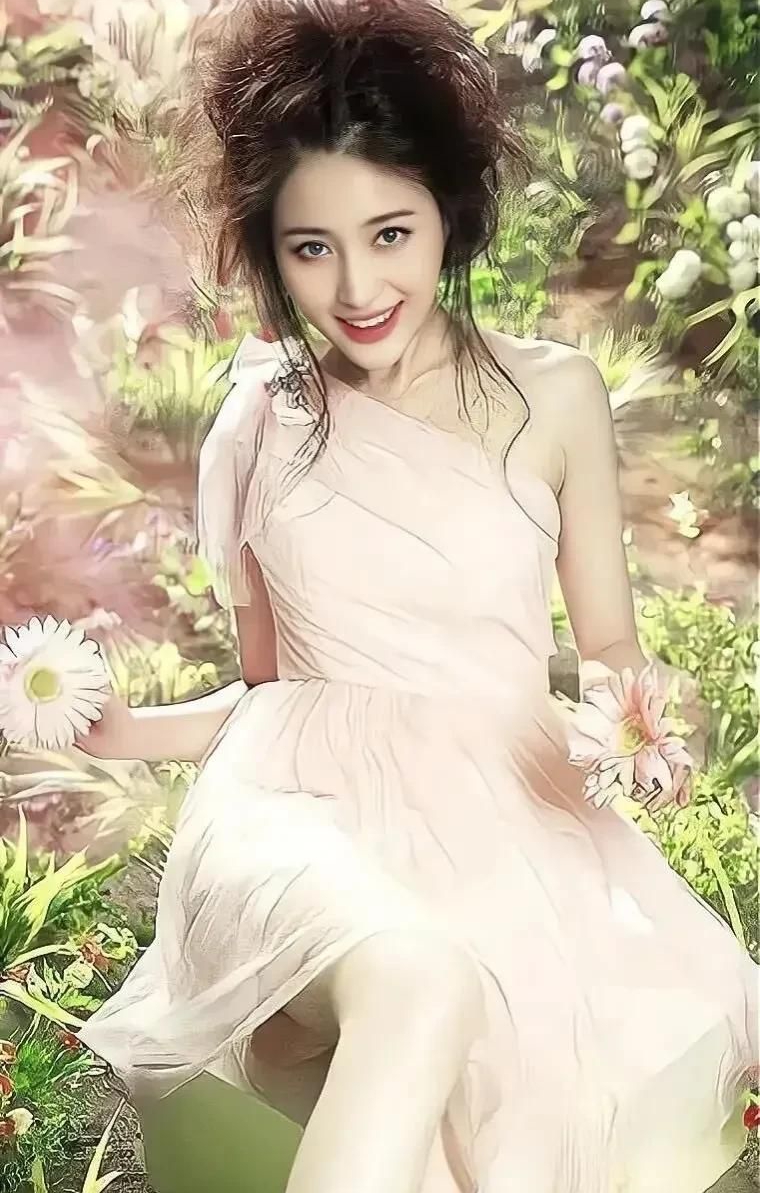 娇艳妩媚的甘婷婷,美艳动人,温婉秀雅的写真照!__财经头条