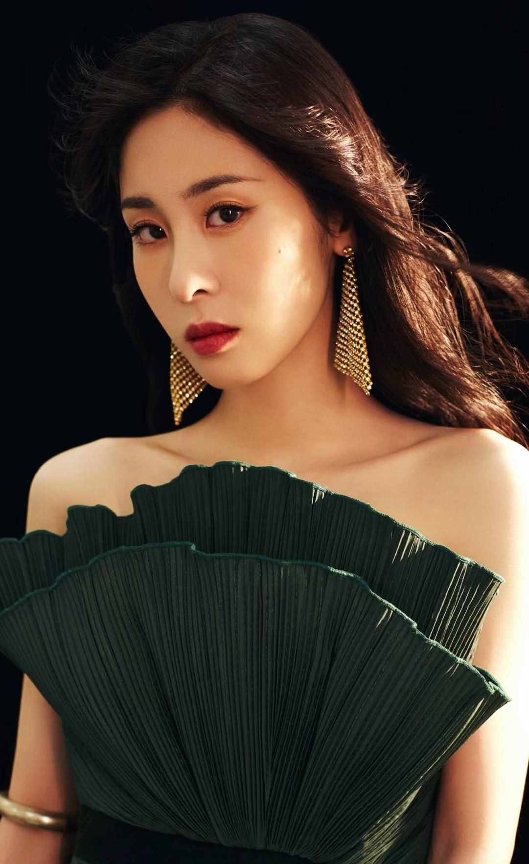 张碧晨高清俏丽美照楚楚动人