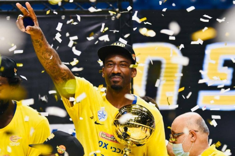 和飄髮哥重聚!籃網再簽一老將,Stoudemire擔任球隊助教,夢幻組合回歸NBA!-黑特籃球-NBA新聞影音圖片分享社區