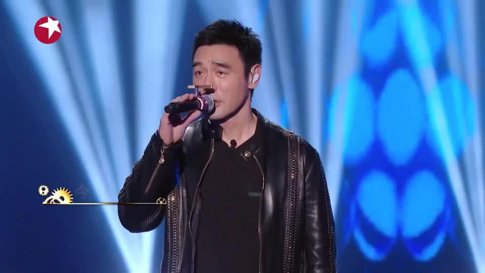 钟镇涛,冯提莫,黄绮珊,张碧晨合唱《光辉岁月》,全场起哄了