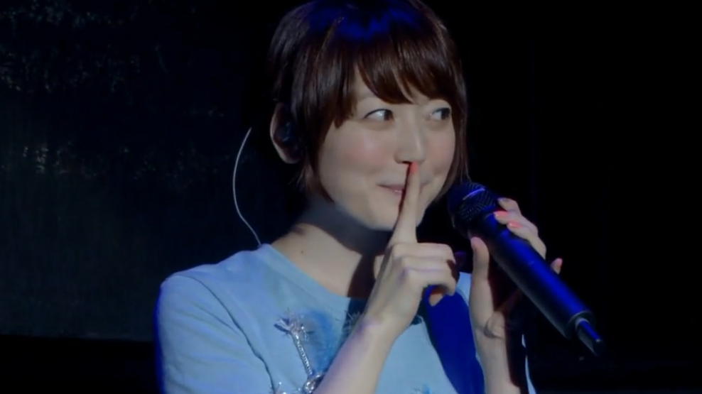 当花泽香菜一开口,是个男人都抵不住这甜美暴击,集体都沸腾了!