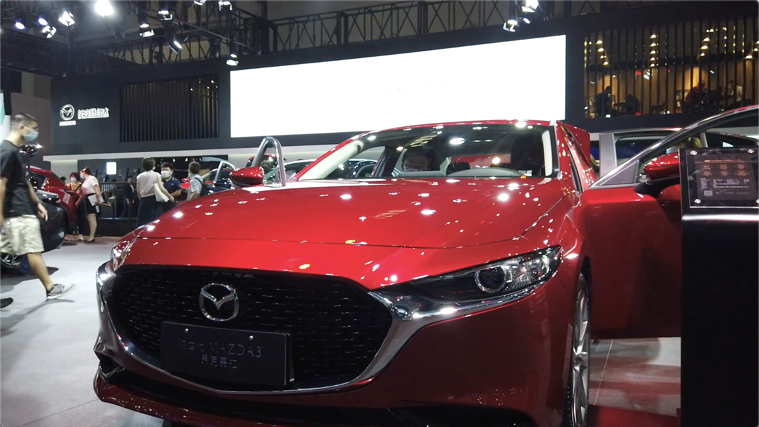 车展实拍马自达昂克赛拉——外观