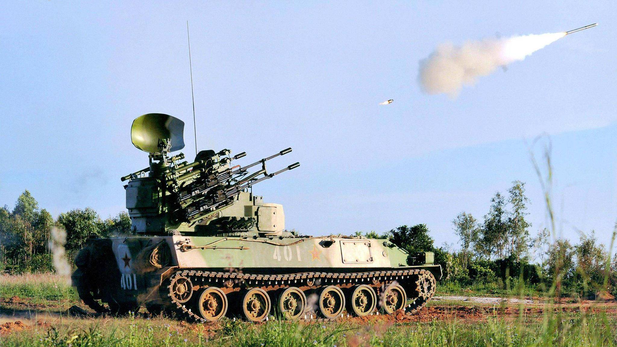 揭秘前苏联zu-23-2式高射炮,双管23毫米弹链供弹射击实测