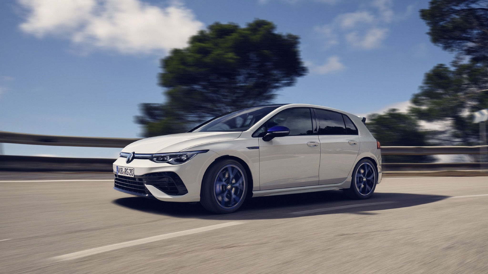 视频:大众高尔夫r 20周年纪念版